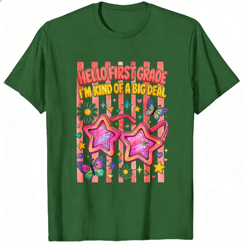 Cute Girls Hello First Grade I'm Kind Of A Big Deal Star Sunglasses Classic T-Shirt