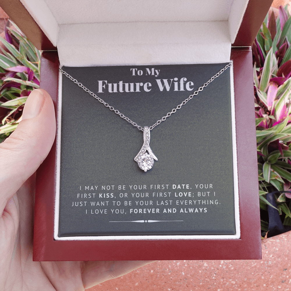 Future Wife - Love Of Life  - Alluring Necklace