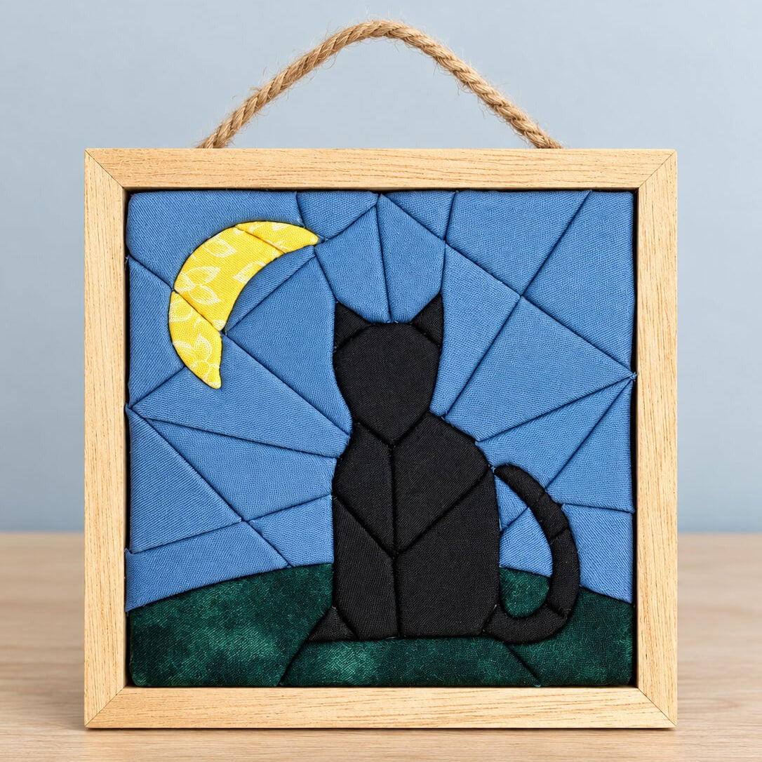 Kinusaiga Craft Kit: Black Cat, 5" × 5"
