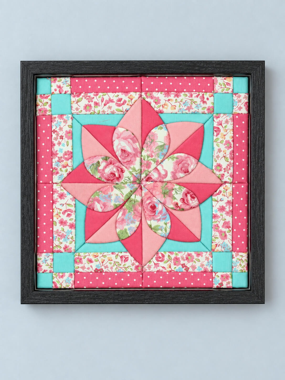 Kinusaiga Craft Kit: Quilt Flower, 8" × 8"